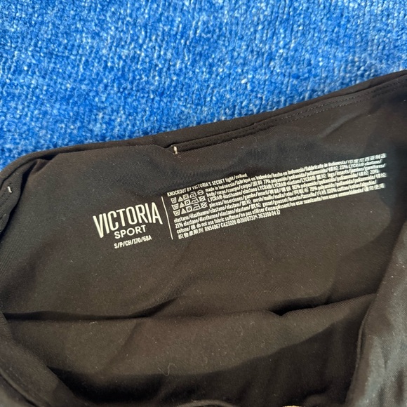 VS Knockout Tight / Legging • Size Small - Picture 4 of 8